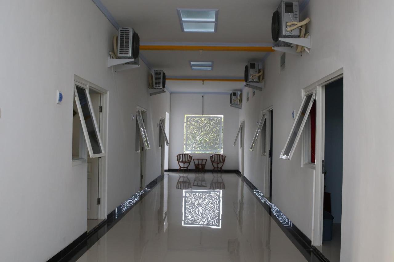 Reddoorz Syariah Near Suncity Mall Madiun Exterior photo